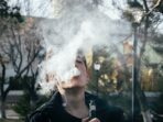 Alamaaak! dibandingkan rokok konvensional, vape nyatanya lebih bahaya