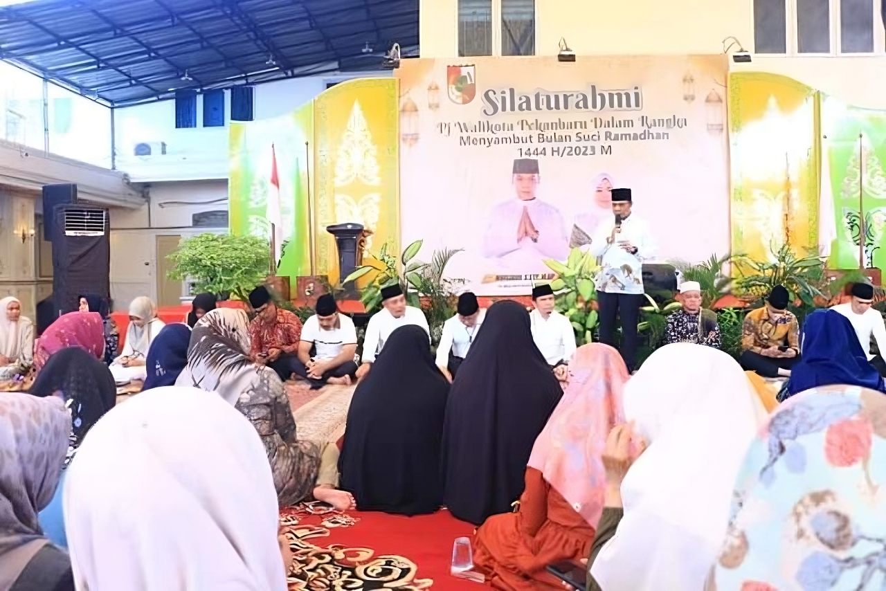 Rt rw kota pekanbaru puji keberhasilan pj wako