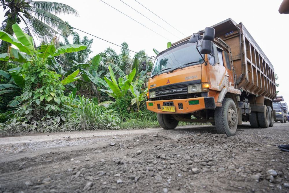 Gubernur riau geram truk odol jadi