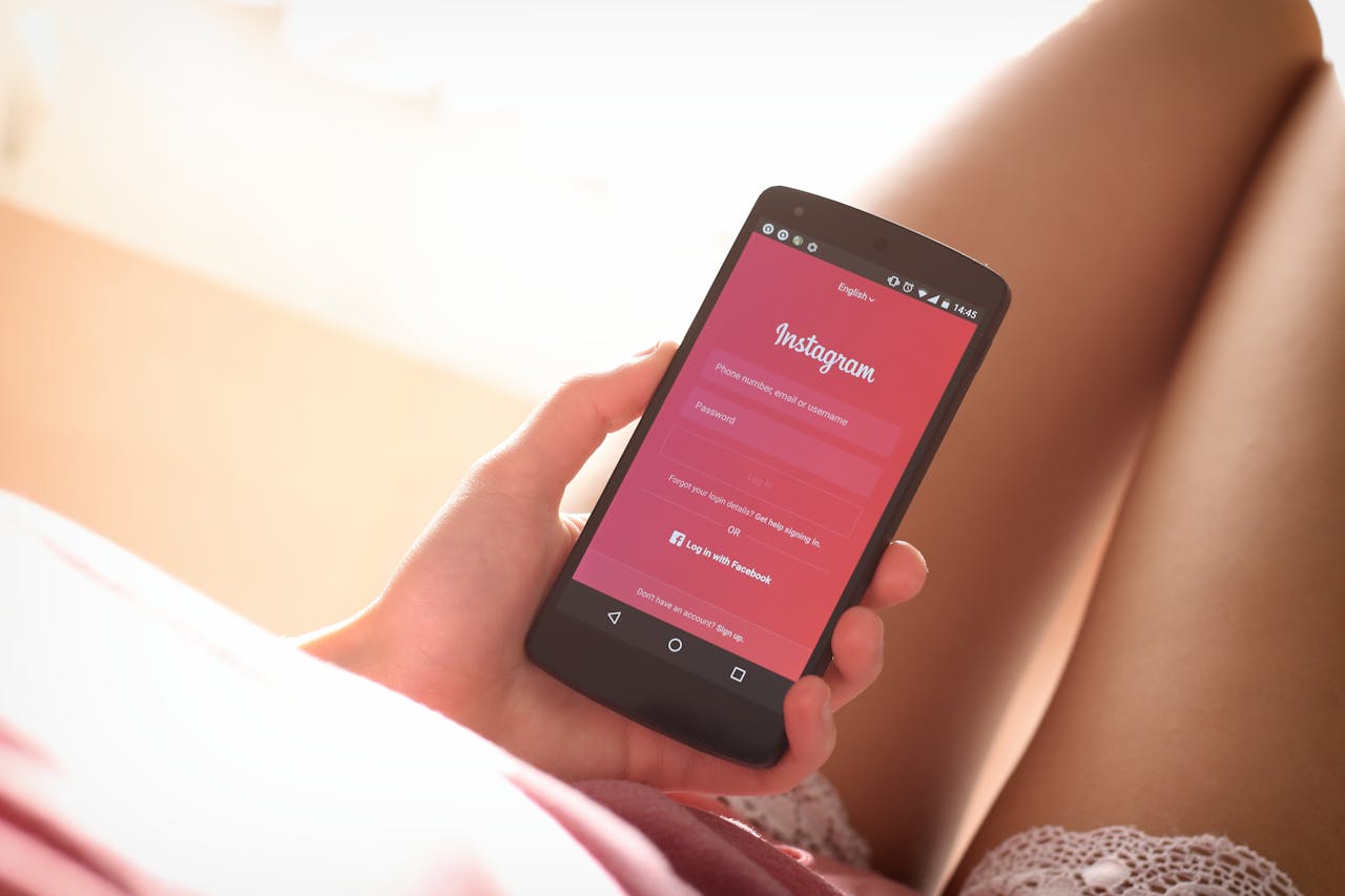 Instagram gunakan ai untuk identifikasi remaja yang pakai akun dewasa